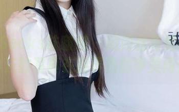 BoBoSocks袜啵啵 – 短肉丝与透明脚尖：小沫的写真在捉弄我的审美阈值！