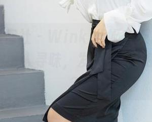 IMiss爱蜜社 – Winki丝姬在天台，整套图像真是耐人寻味，发出什么样的暗示呢？