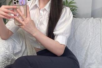 微密圈 – 看似简单的双人，July芝岚全套作品下隐藏的张力堪比神秘剧本