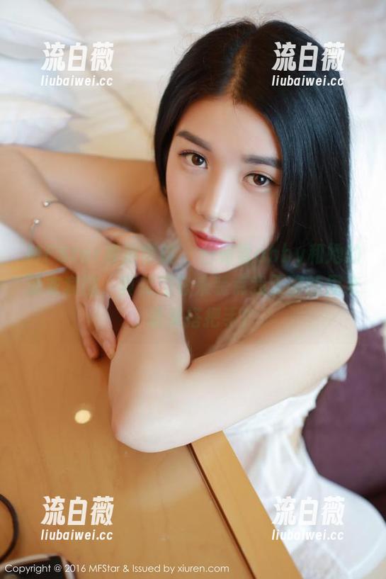 MFStar模范学院 - 白茹雪abby和她的泳衣套图，真想用它来装点我无聊的周末，谁来搭把手？