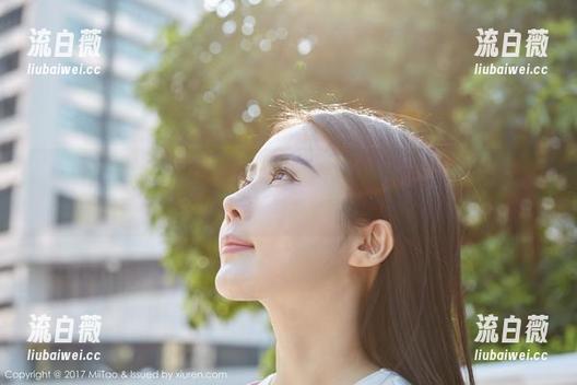MiiTao蜜桃社 - 刷完桃乃香Tina的花嫁套图，我是不是该考虑工资都给她了？