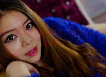 PANS写真 – 在线扒一扒小倩的JK，图片比我上课时的注意力还吸引。