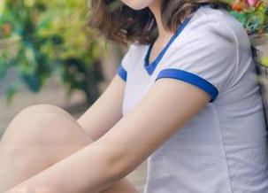 TGOD推女神 – 行走的灰丝：王语纯的精选套图，超容易陷入思考的那种