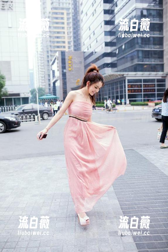 TuiGirl - 网盘中的王馨瑶套装，我们要不要私聊聊服装搭配？