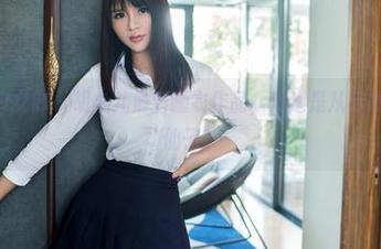TuiGirl推女郎 – 胡允儿最新睡衣作品，难道是从云端掉下来的仙子？