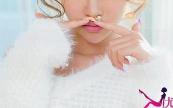 UGirls尤果网 – 于梓馨的轻松时刻：浴缸也是可以highdefinition的原图