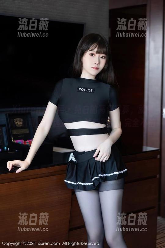 Xiuren秀人网 - 纯白的高清写真，就像Niki可雅的选择——清新简约，完全不怕评审！
