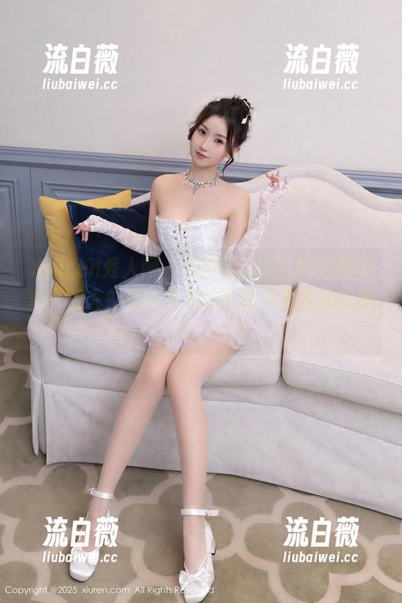 Xiuren秀人网 - 白茹雪Abby的定制写真：双人？但我总觉得可能不是我想的那样……