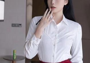 Xiuren秀人网 – 事情是这样的：糯美子nini穿上水手服后，真的是再也无法直视！来看看她的写真集吧。
