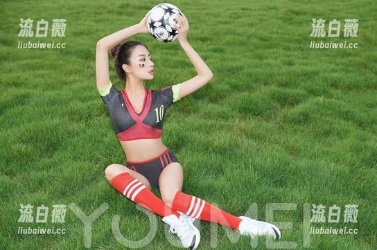 YouMi尤蜜荟 - 合集：费若拉的女王气场，美得有些过分，但就是忍不住想看