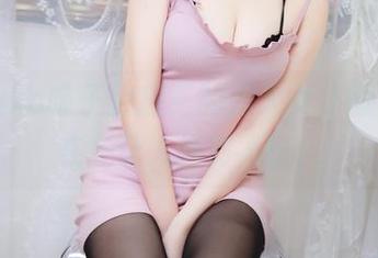 看nyako喵子大魔王的双人女仆图集，实在是让人捧腹不已！