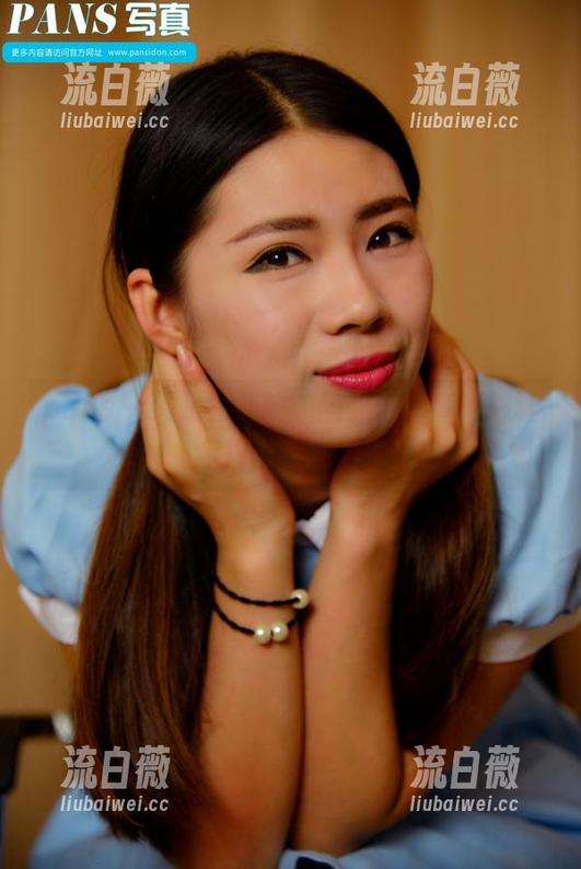 pans - 又是兰心的校园套图,高清得让我想当旁观者! pans - 又是兰心的校园套图,高清得让我想当旁观者!