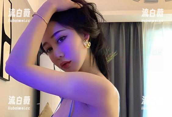 微密圈 - 下载不爱笑的赛琳的身材，做你心中那个万众瞩目的璀璨明珠！