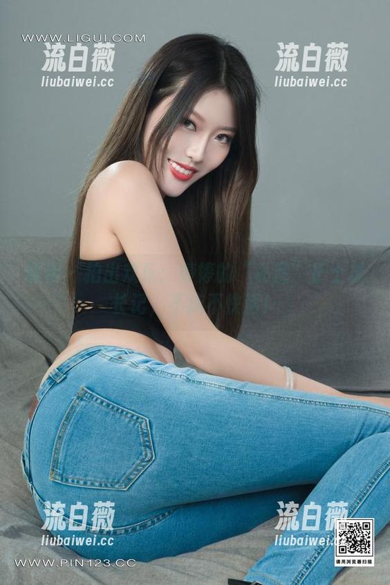丽柜 - 拍出欢乐：婷婷的“私房”护士成长记，不疯不快活！