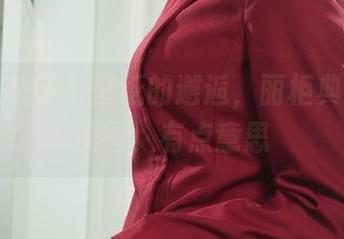 丽柜 – 桃子与壁纸的邂逅，丽柜典藏里的美图，有点意思