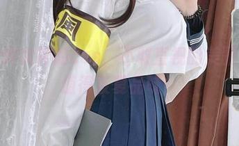 你烨烨女神的cos，不敢直视的美丽，它值得反复品味！