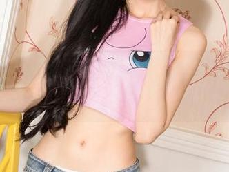 克拉女神 – 瑞莎厨娘套图，这样做饭也太狠了吧？