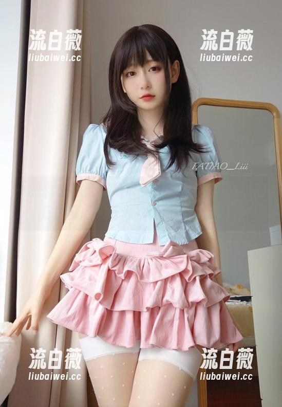 一来就被这幽灵娘吸引！发条少女yoki的万圣节图册好像打开了啥新世界。