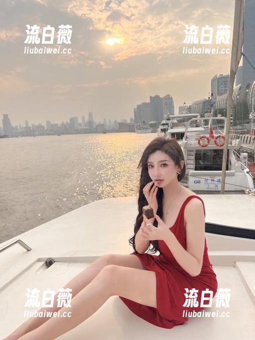 微密圈 - 周妍希的长腿系列图集，看着不禁想“我也能拥有”！