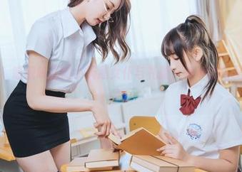 直接在线！喵糖映画的小天鹅女仆与礼服，神奇的搭配，值得一品。