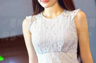 嗲囡囡 – 看Misty萌晰的比基尼写真，就问你一声，内裤穿反了吗？
