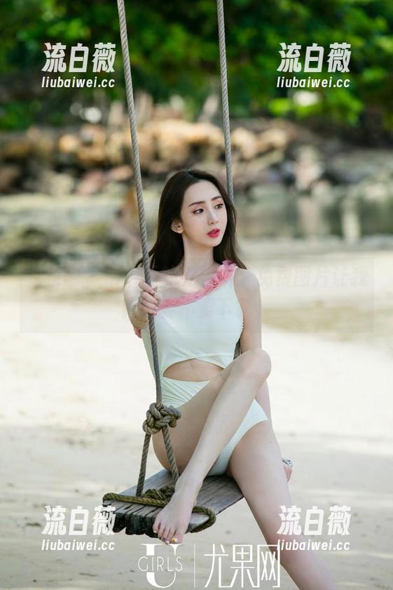 尤果网 - 吊带下的乔依琳，免费图片让我犹豫要不要下载。