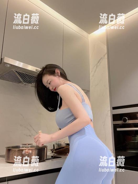 微密圈 - 灰丝篇：左公子666的最新神奇资源，哦，对，那个角度确实让人停下来。