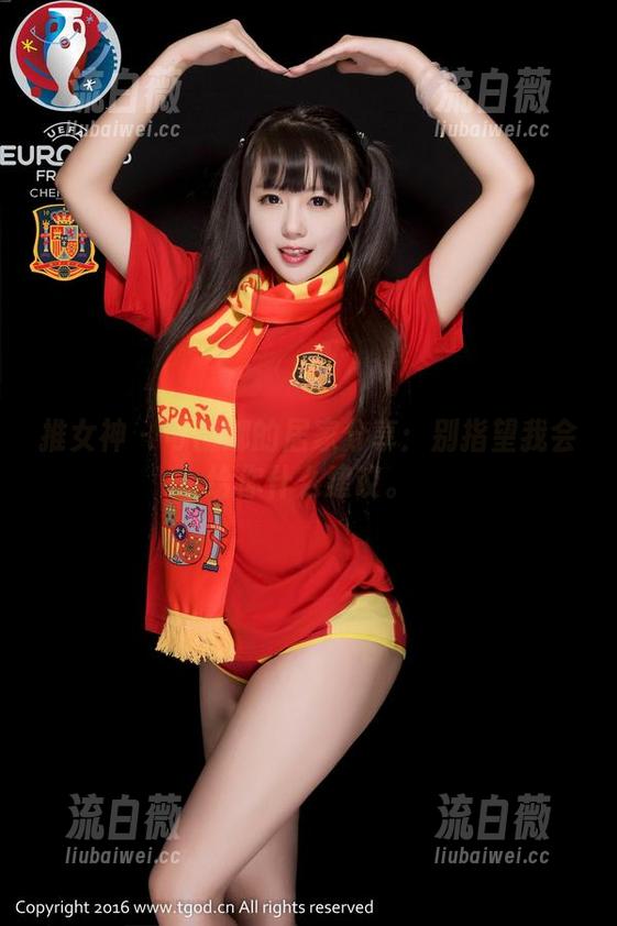 推女神 - 可蕊娜的居家分享：别指望我会给你什么建议。