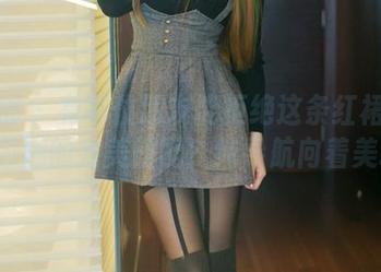 推女郎 – 有哪位朋友能拒绝这条红裙和田芯娜的完美搭配？纯导航向着美!