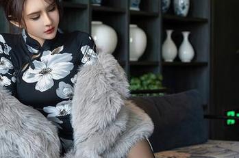 星颜社 – 陈曦Lily带你看办公室的美图，真想问她是怎么做到的？