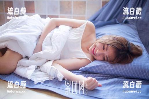 果团网 - 还在考虑？张小喵的睡衣全集让人想“悄悄”翻出来！原图真香！