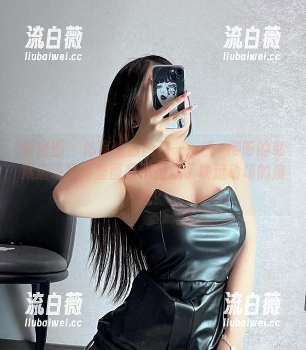 微密圈 - 体育生服图包——桃沢樱呀的私藏运动风，里面是不是藏了块运动场的魔法？