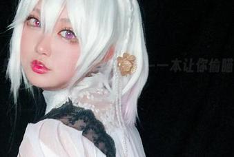 嗨！这是椒妮佐仁的丝袜全集——一本让你偷瞄的反复阅读