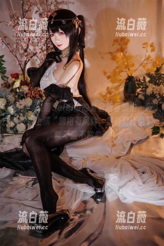 必看！樱落Selena的爱宕新春旗袍，最新资源上演“旗袍有风险，穿着需谨慎”，能不能不被勾魂？