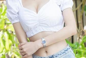 爱蜜社 – 校园趣事随帮，黄歆苑福利原图随便看