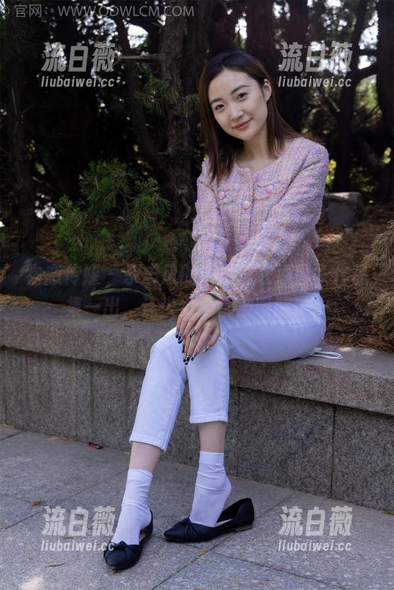 物恋传媒 - 杂志风的菜菜泳衣原图，作品集一出，连少女心都被唤醒了。