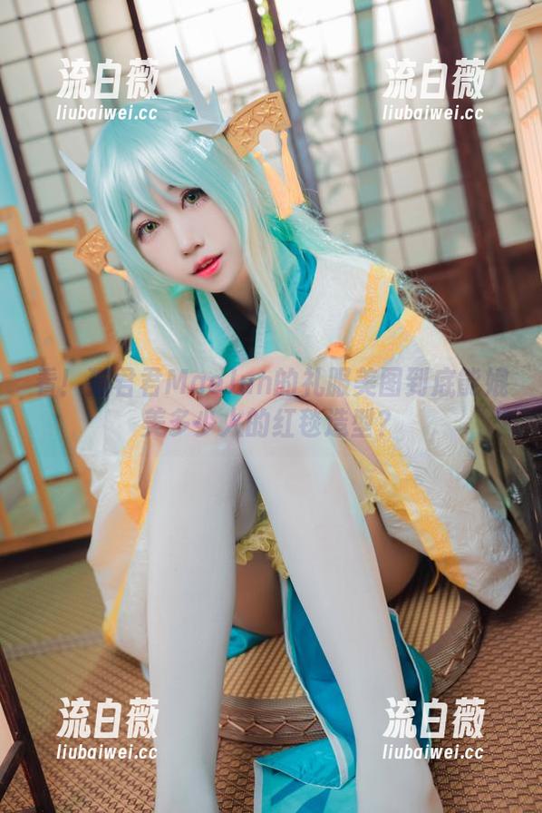 看！猫君君MaoJun的礼服美图到底能媲美多少人的红毯造型？