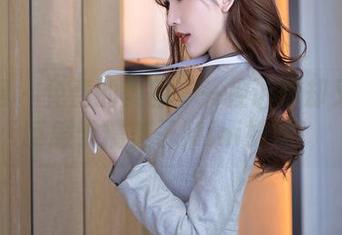 秀人网 – 免费的美图——控诉你却又甘愿臣服于糯美子Mini妹妹！
