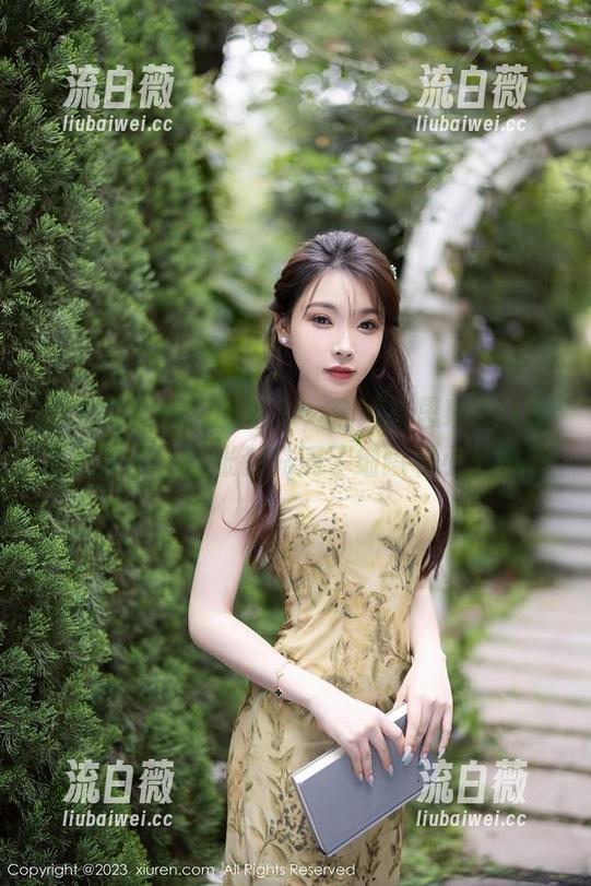 秀人网 - 娇嫩的色彩，精选陈思琪Art的粉色故事，每张都充满了细腻和小心机。