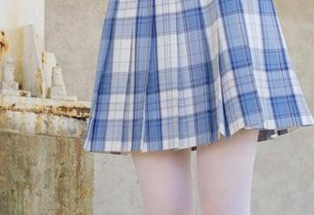 稚乖画册 – 最后的最新图册，你不会想错过夜夜的Lolita新篇章。
