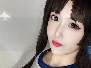 在章鱼小童谣的高跟鞋图集里，看到了远方的我，还是很努力的。