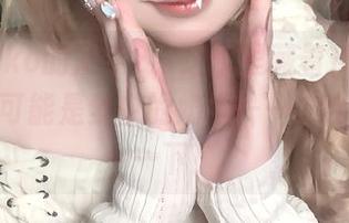 纯爱neko的奶牛2，这包里藏着什么美图？我猜可能是梦中的奶牛——哈哈，想象一下！