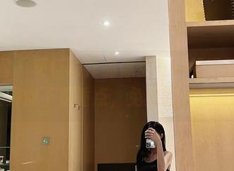 微密圈 – 葛征的作品像空气一般透明，拍照收费倒不是重点，免费的才是王道！