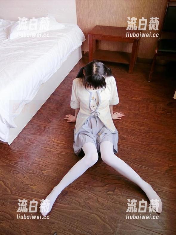 西尔酱花嫁Cos，这是一场“看到白色就害羞”的分享