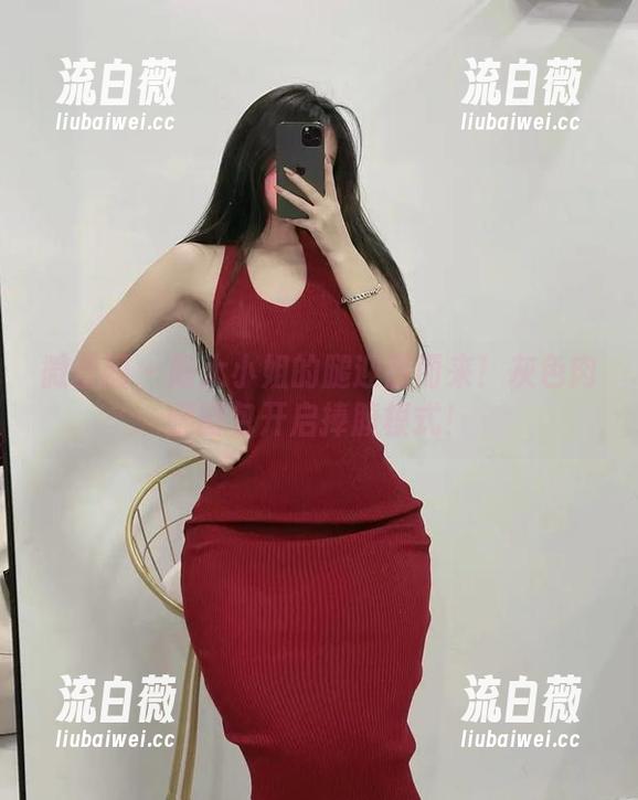 微密圈 - 陈大小姐的腿迎面而来！灰色肉腿图包开启捧腹模式！
