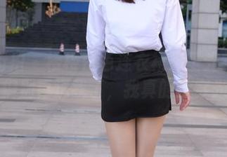 魔镜街拍 – 楼楼白色连衣裙无圣光特辑：你们别再逗我了，我真的没穿光！