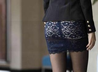 魔镜街拍 – 艾小青的旗袍街拍，收藏在网盘里天天翻看都不腻。
