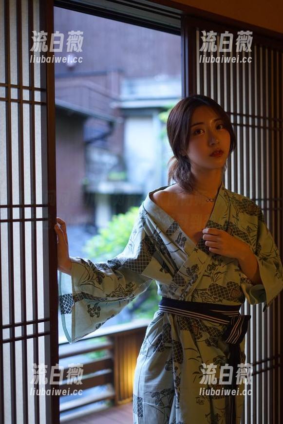 我想问问黑川,为什么《阴阳师-桃花妖》精选里的光影每次都正好戳到我心底。 我想问问黑川,为什么《阴阳师-桃花妖》精选里的光影每次都正好戳到我心底。